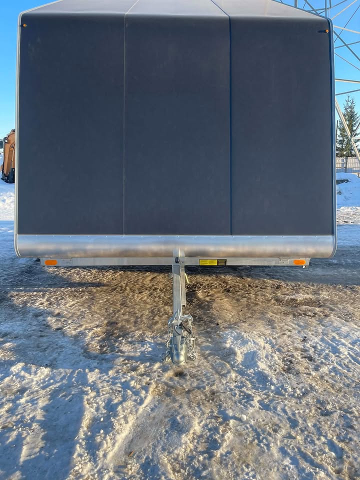 647678602_1903042467084413_7654370697976872415_n