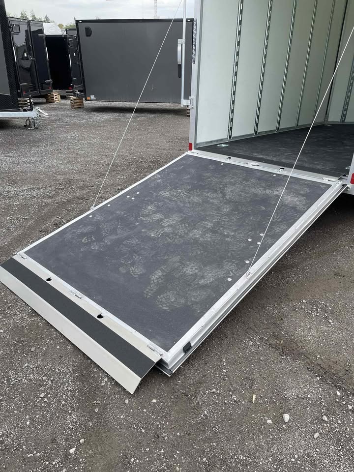 506733584_1292774152853544_5508592753742298615_n